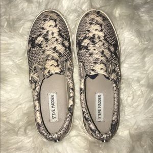 Steve Madden snake skin slip ons